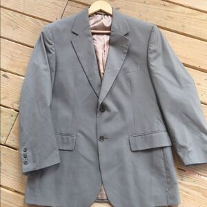 Brooks brothers men’s grey suit jacket